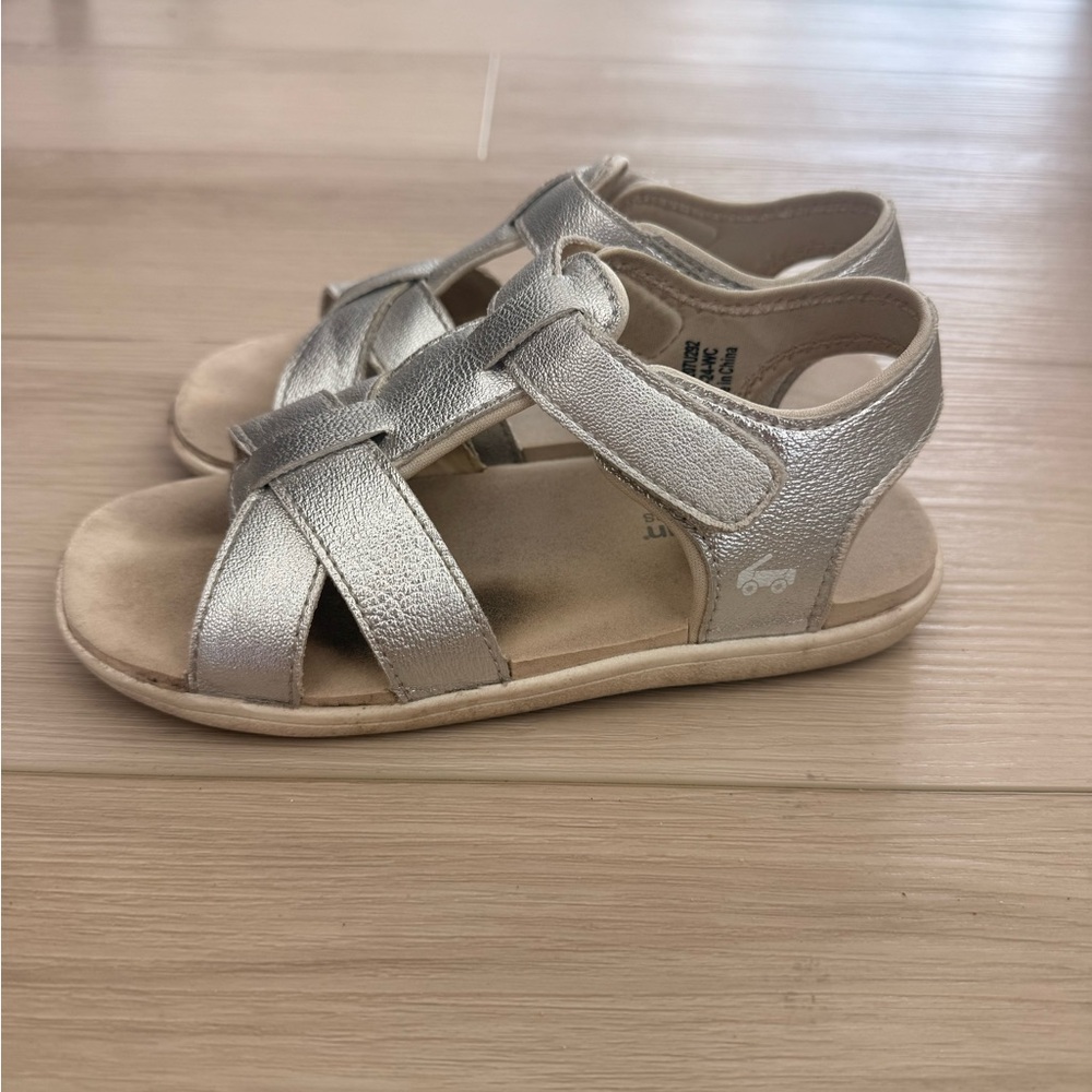 See Kai Run Girls Metallic Silver Cross-Strap Sandals